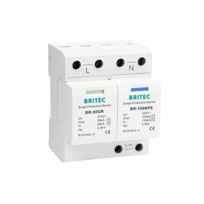 IEC 61643-11 に準拠するSPD電源突発防護装置