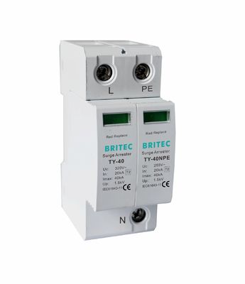 TY-40 3+1 MOV 超電圧保護装置 40kA の放電電流と熱塑性 UL94-V0 蓋付き