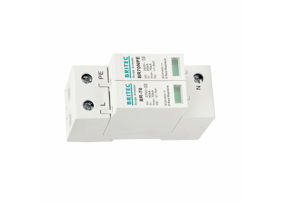 70kA 2型電圧過剰保護装置 熱プラスチック UL94-V0 プラグイン可能なSPD電圧過剰停止装置
